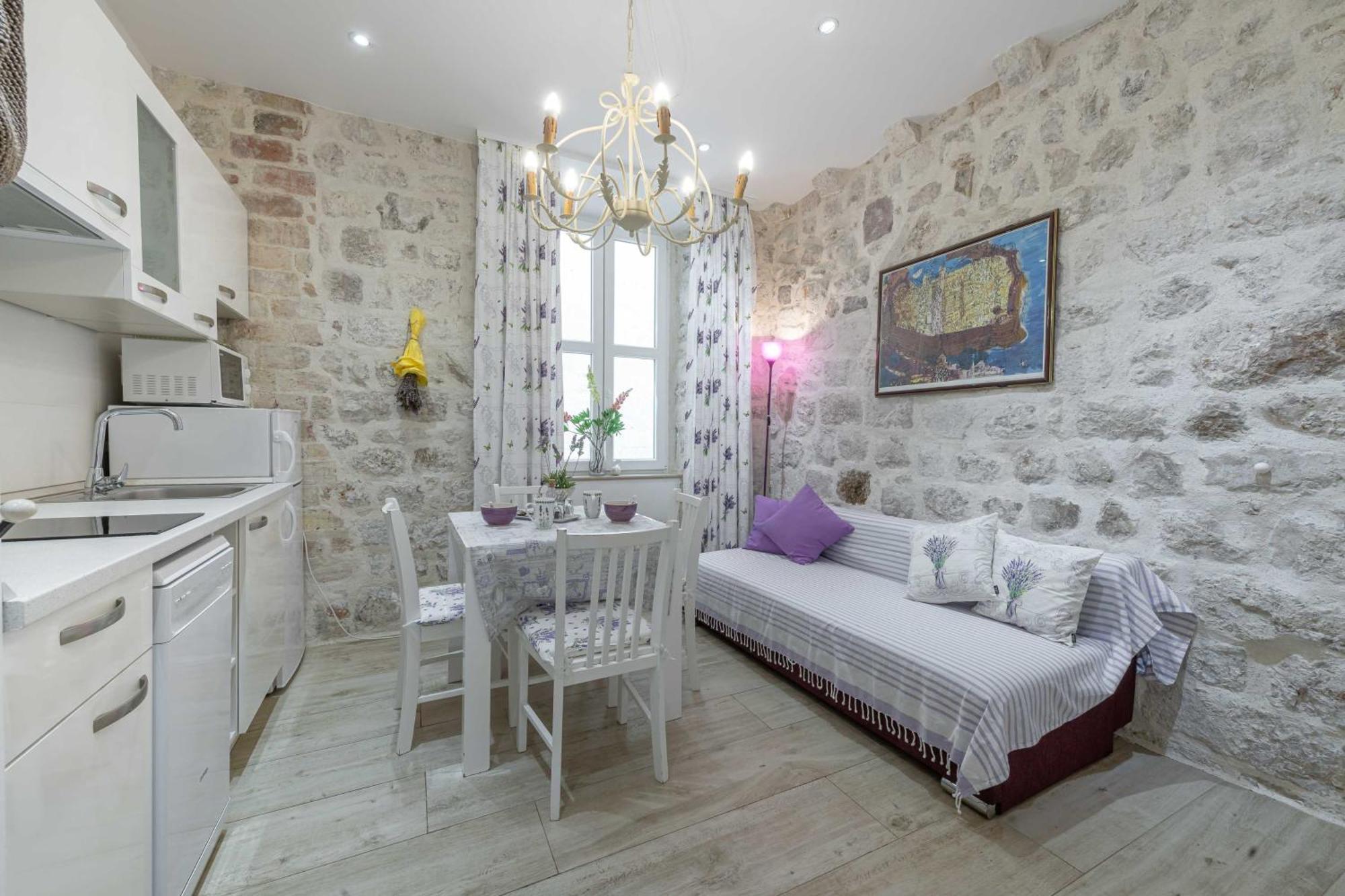 L & L Old Town Apartments Дубровник Номер фото