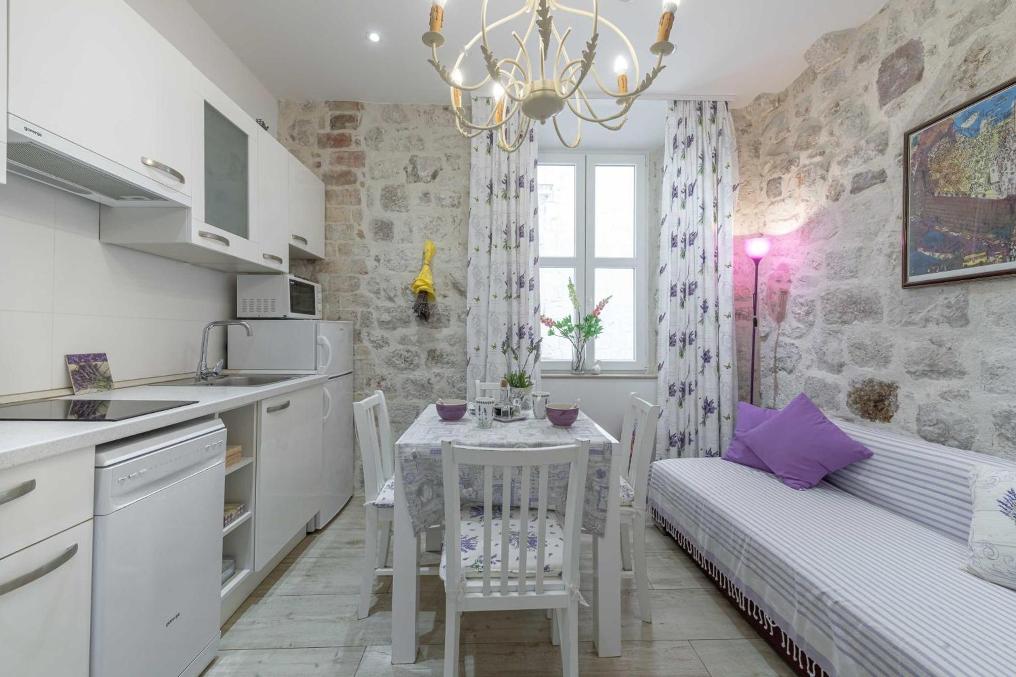 L & L Old Town Apartments Дубровник Экстерьер фото