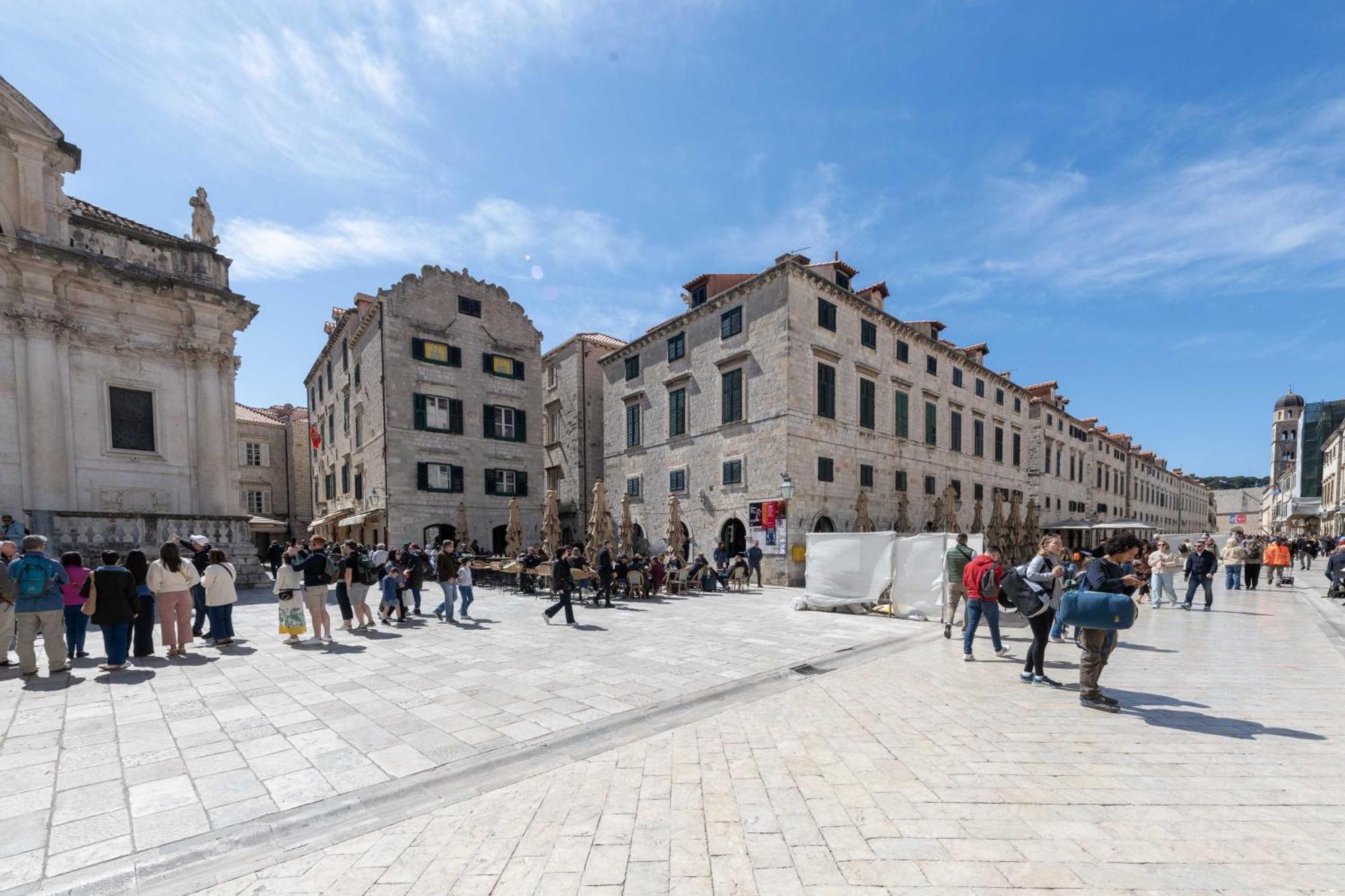 L & L Old Town Apartments Дубровник Экстерьер фото